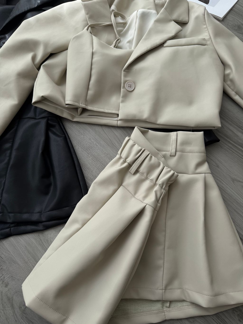 image_B3AFEE0C-FDD5-46BE-ADA7-E004B57CA2DA_1766746044