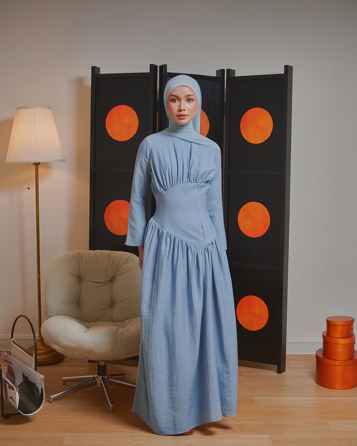 Iconic Dress baby blue 5