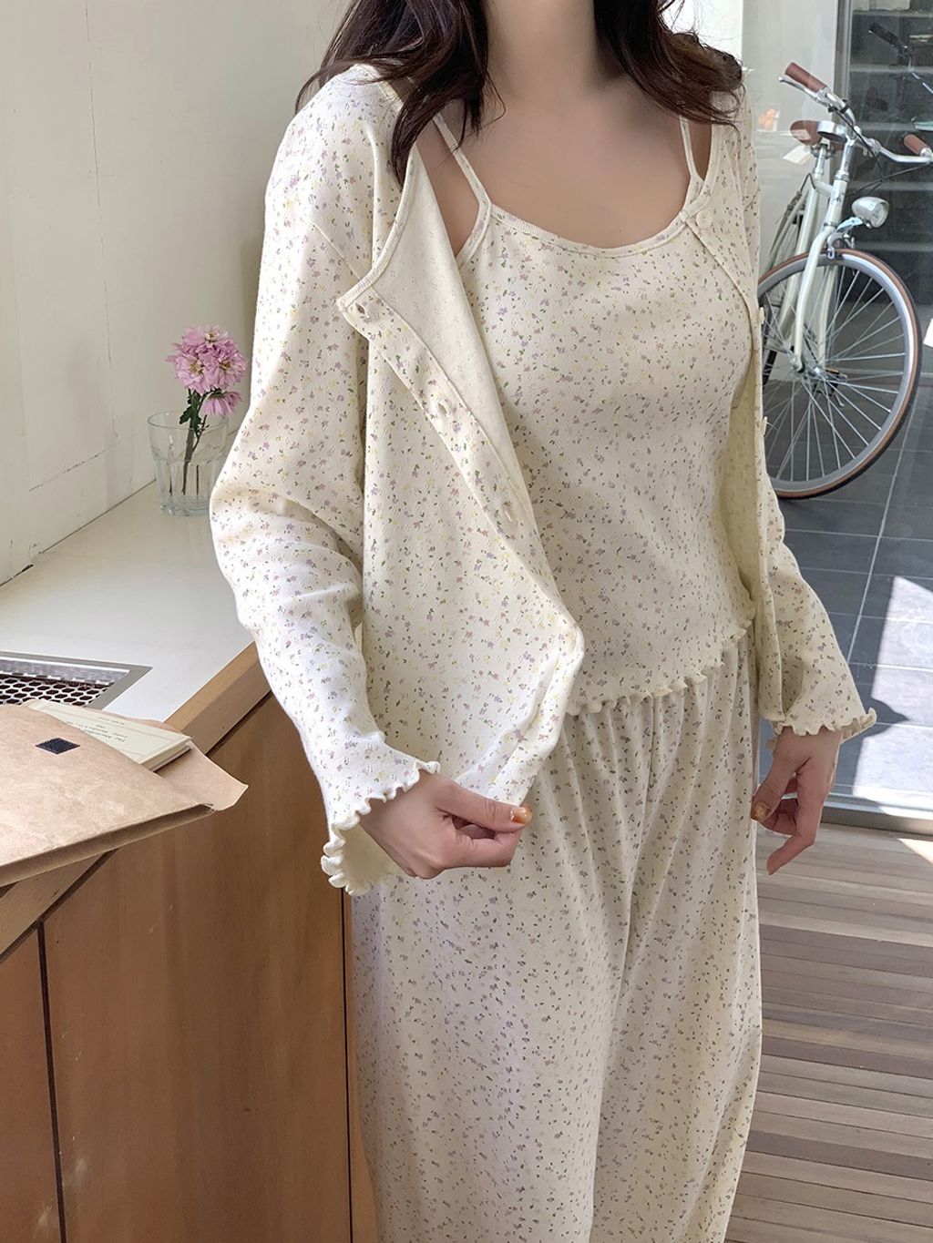 tw-11134207-820l9-mm1pxd8fznd15c