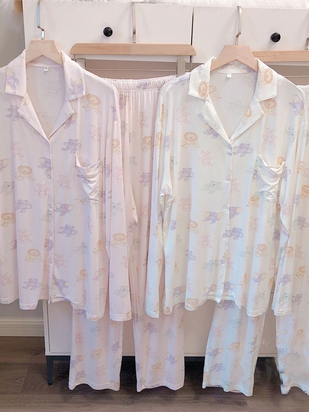 tw-11134207-820l5-mm5se1fj89a89d