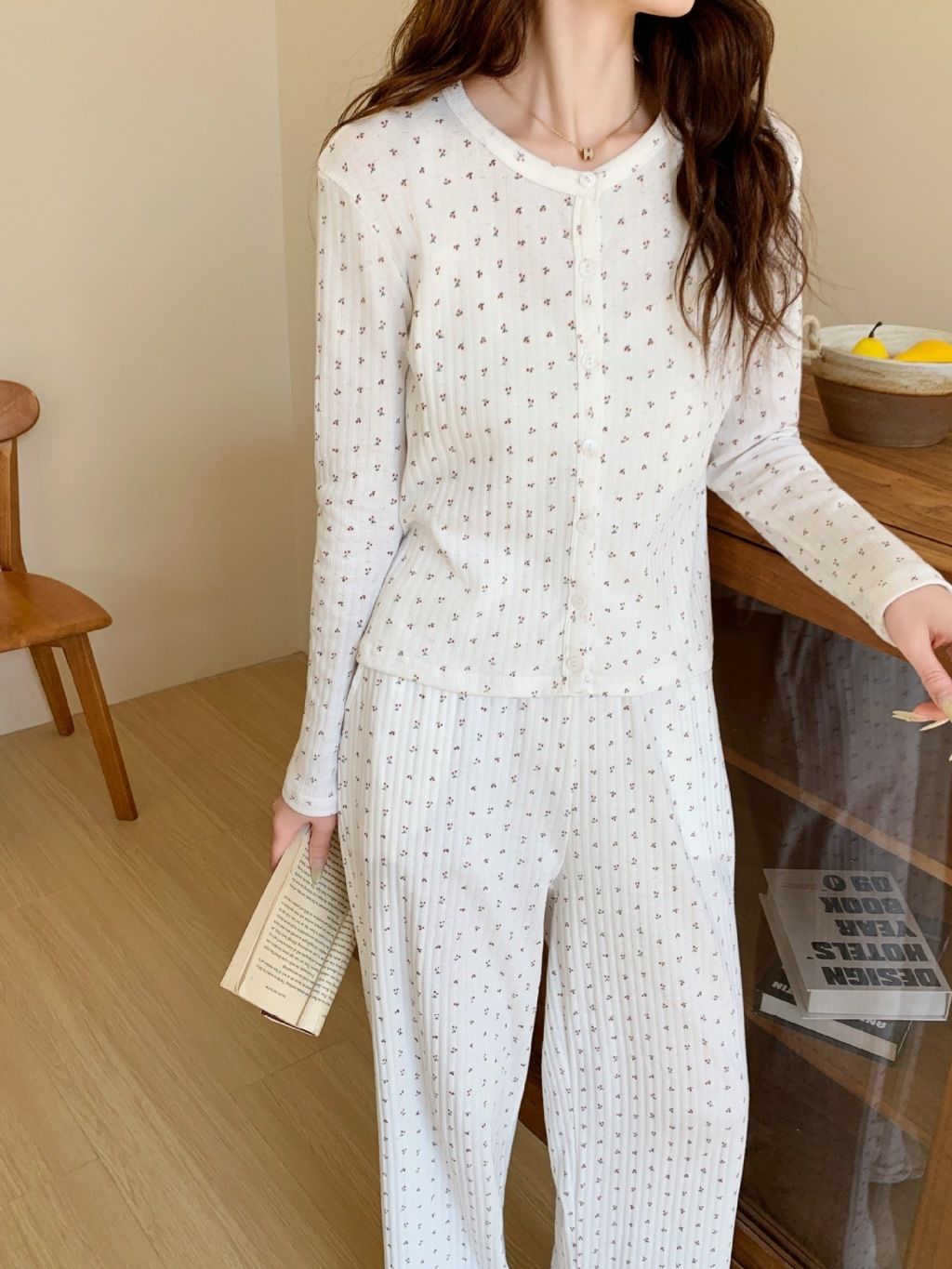 tw-11134207-820lf-mm5tcbuvj3m0cd