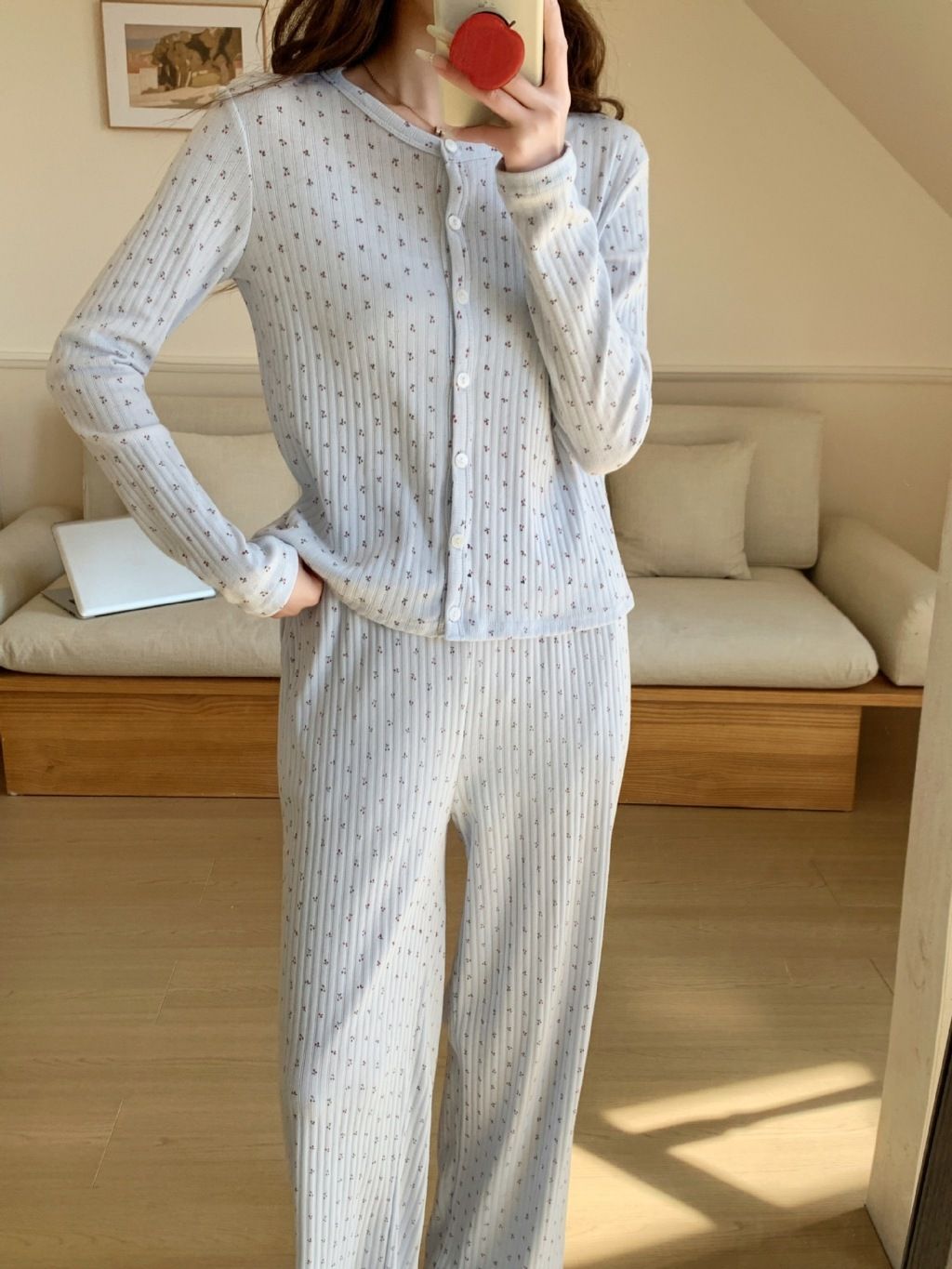 tw-11134207-820lg-mm5tcbpc6o77bd