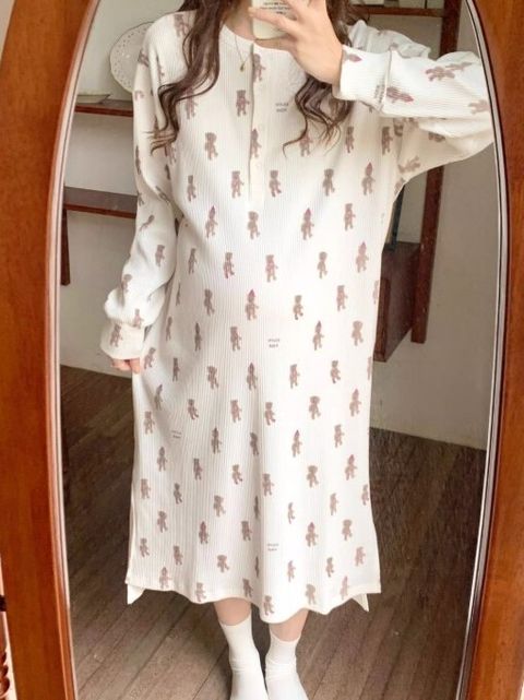 tw-11134207-820li-mmlfuxbmyj9k7b