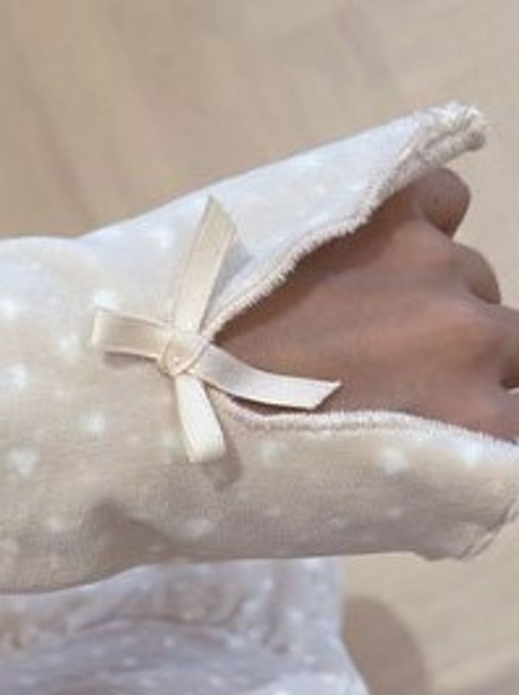 tw-11134207-820lh-mmlh7i2d572b69