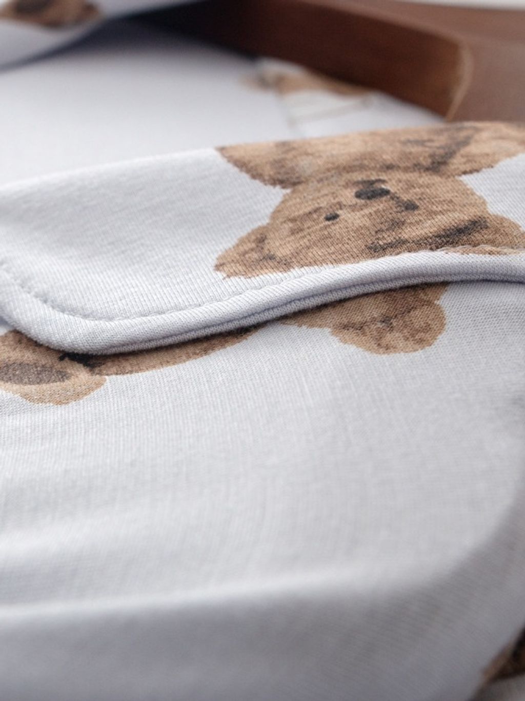 tw-11134207-820lf-mmo7yae2j7r7bb