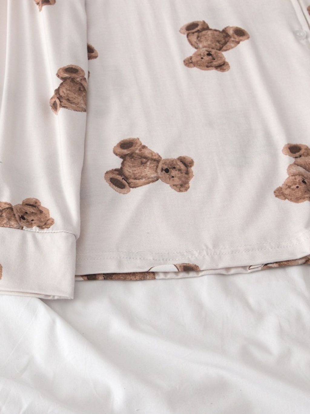 tw-11134207-820li-mmo7yagkgyrn37