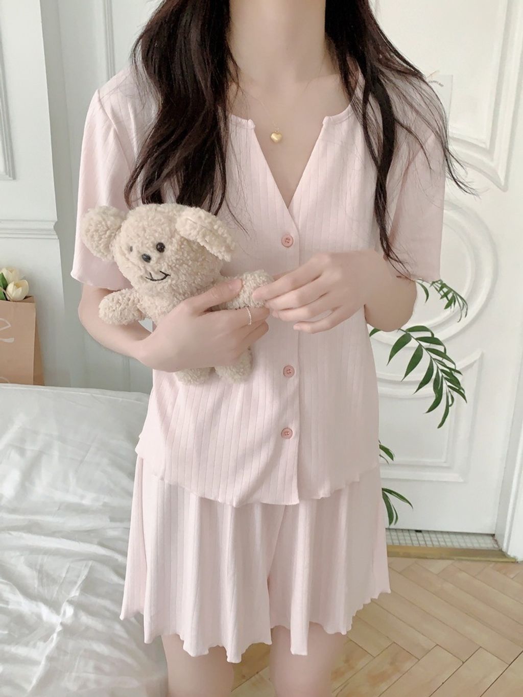 tw-11134207-820la-mn5fzdwjz56o9c