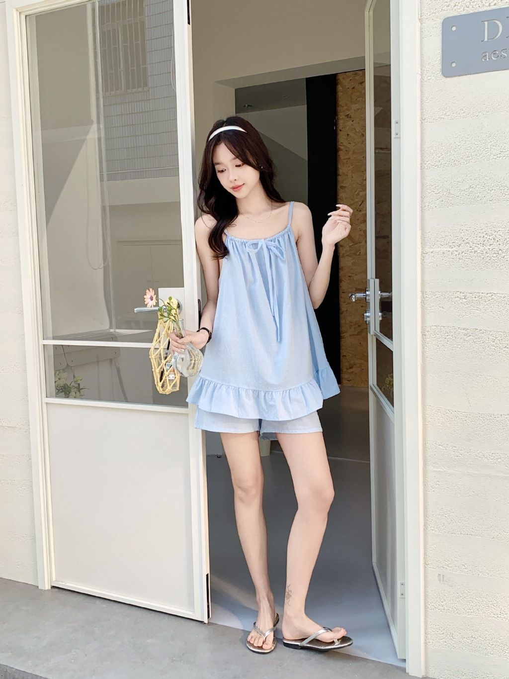 tw-11134207-820lf-mntx8uz8nf2d4f