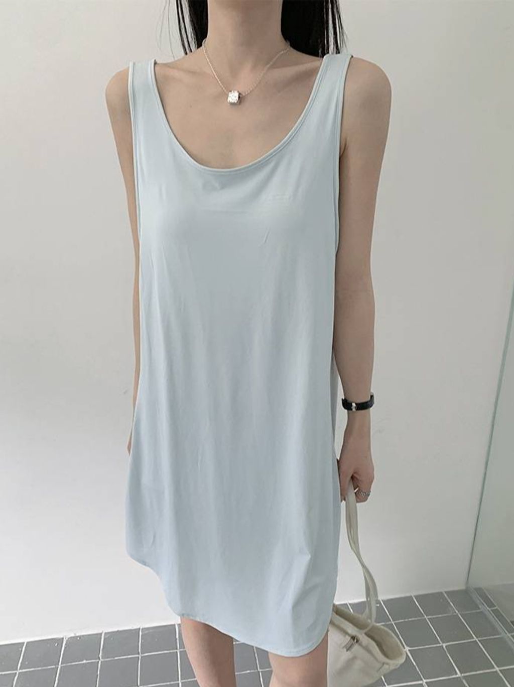 tw-11134207-820la-mny5jotl5m2oaf