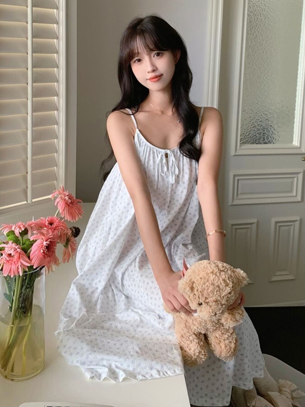 tw-11134207-820le-mnzb0838u9l400