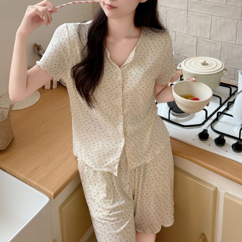 tw-11134207-820l8-mo86a011y1ag6d