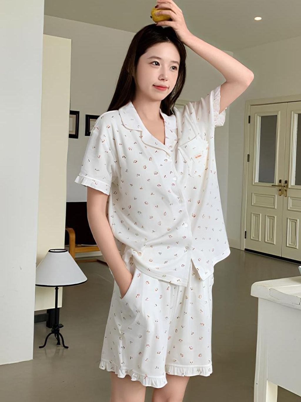 tw-11134207-820le-mop8i1tpo2kg75