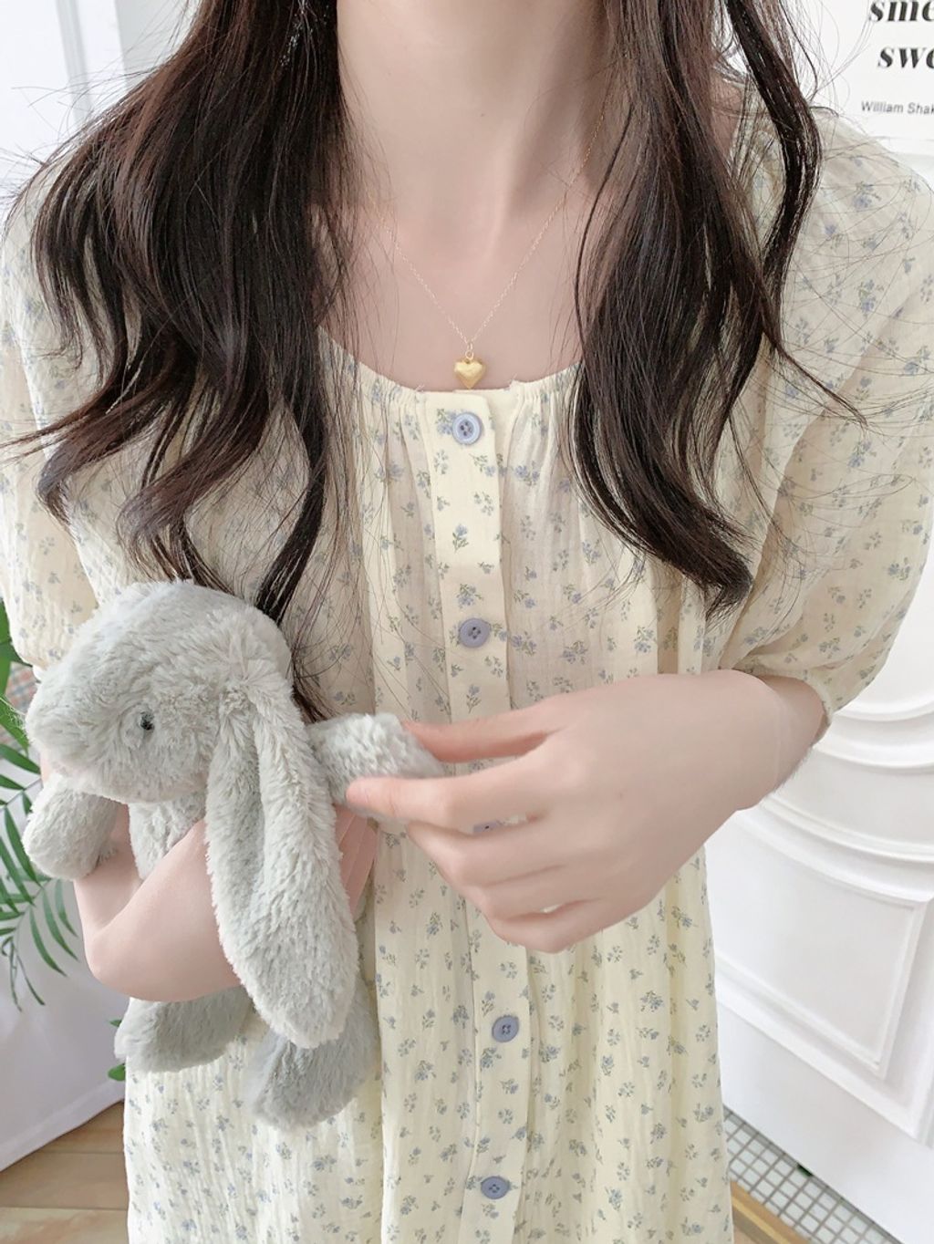 tw-11134207-820la-mpamnnb4y2a5e4