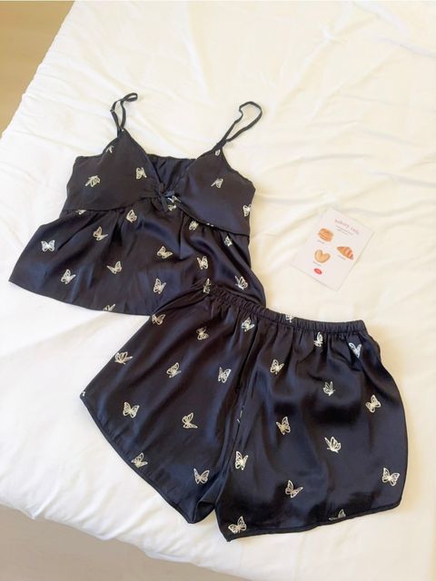 tw-11134207-820li-mtf1s8wmcwzl6b