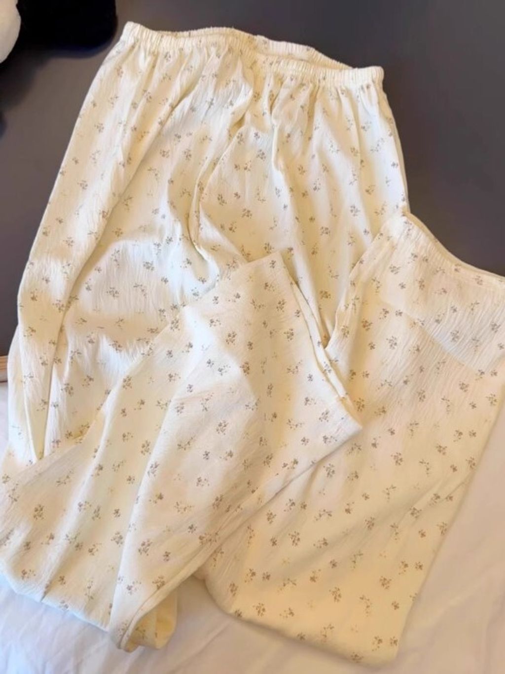 tw-11134207-7rbk3-m724m5aiwyg206