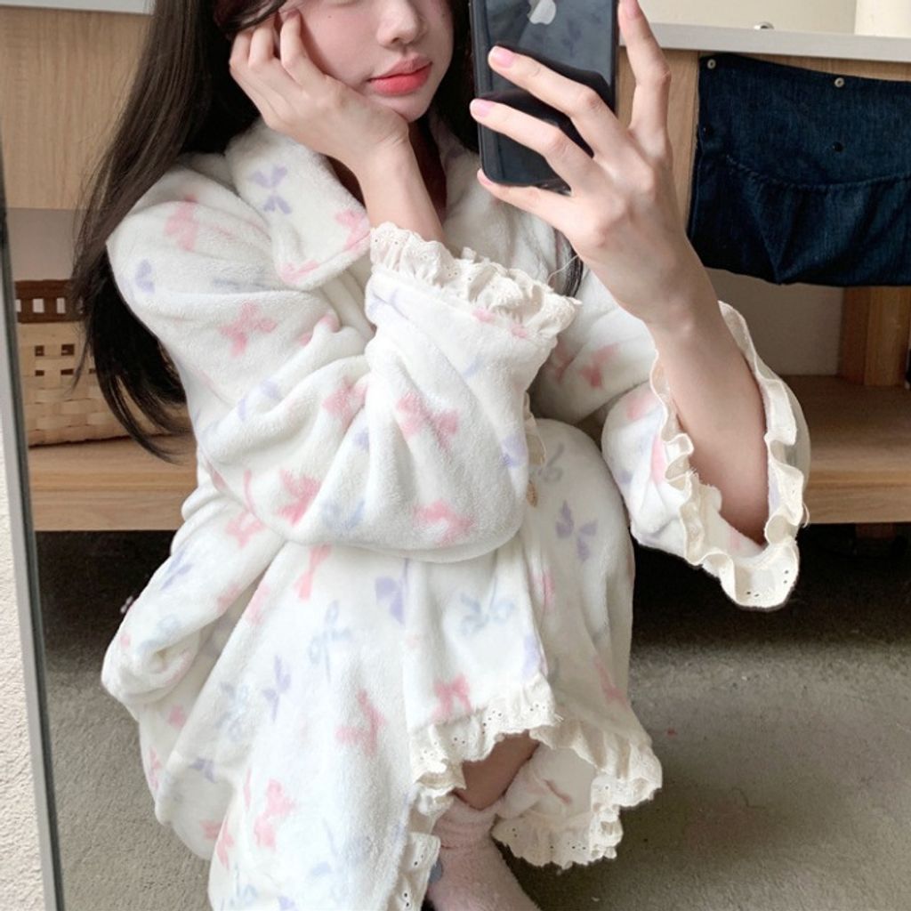 tw-11134207-7rasg-m5bda5m6eil2e0