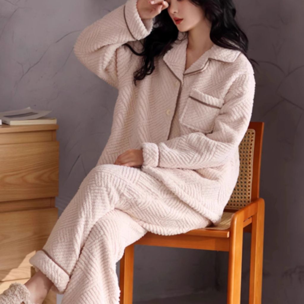 tw-11134207-7rasm-m44qz8but9z41d