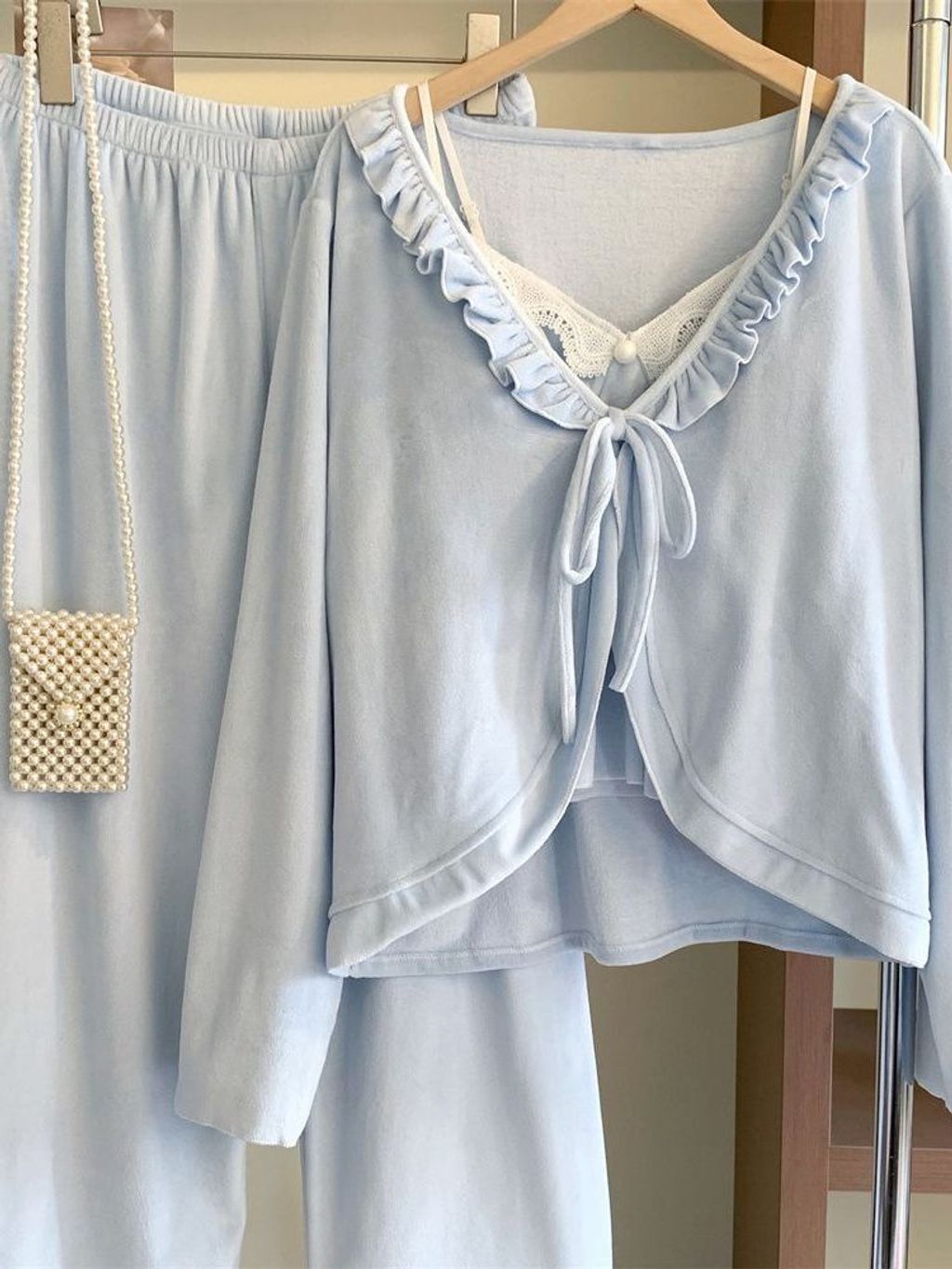 tw-11134207-7rbk5-m6gntvpq7nfm40