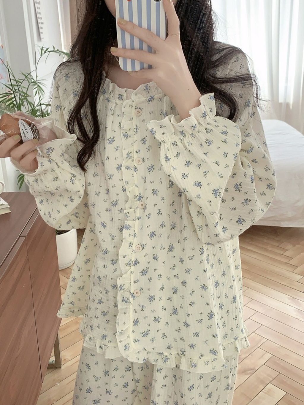 tw-11134207-7rbka-m7ag52v0cdd4e4
