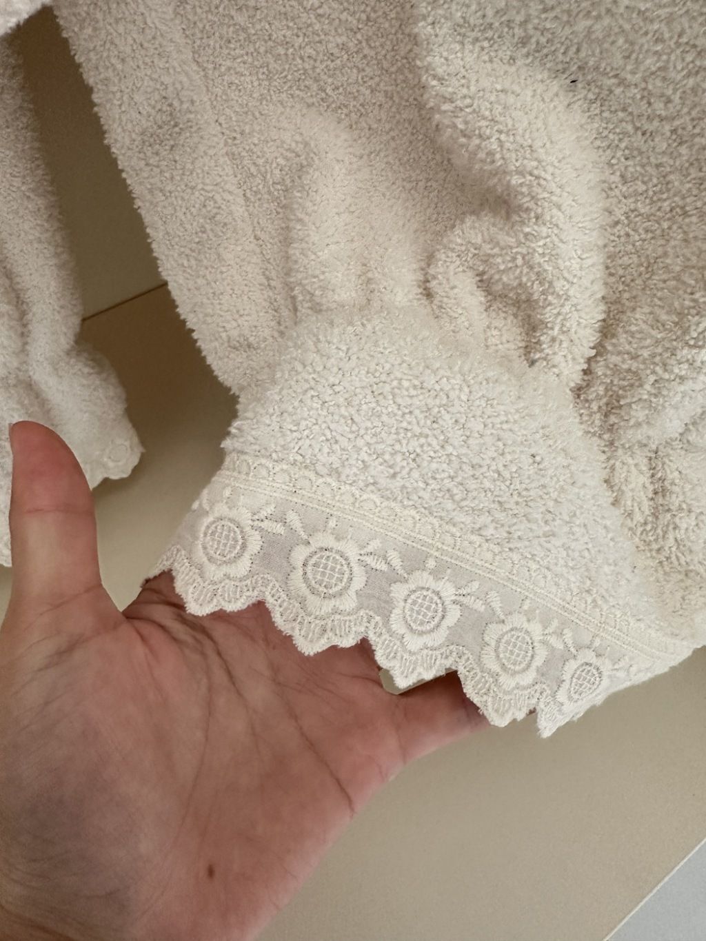 tw-11134207-81ztk-mg63dyeybmdo08