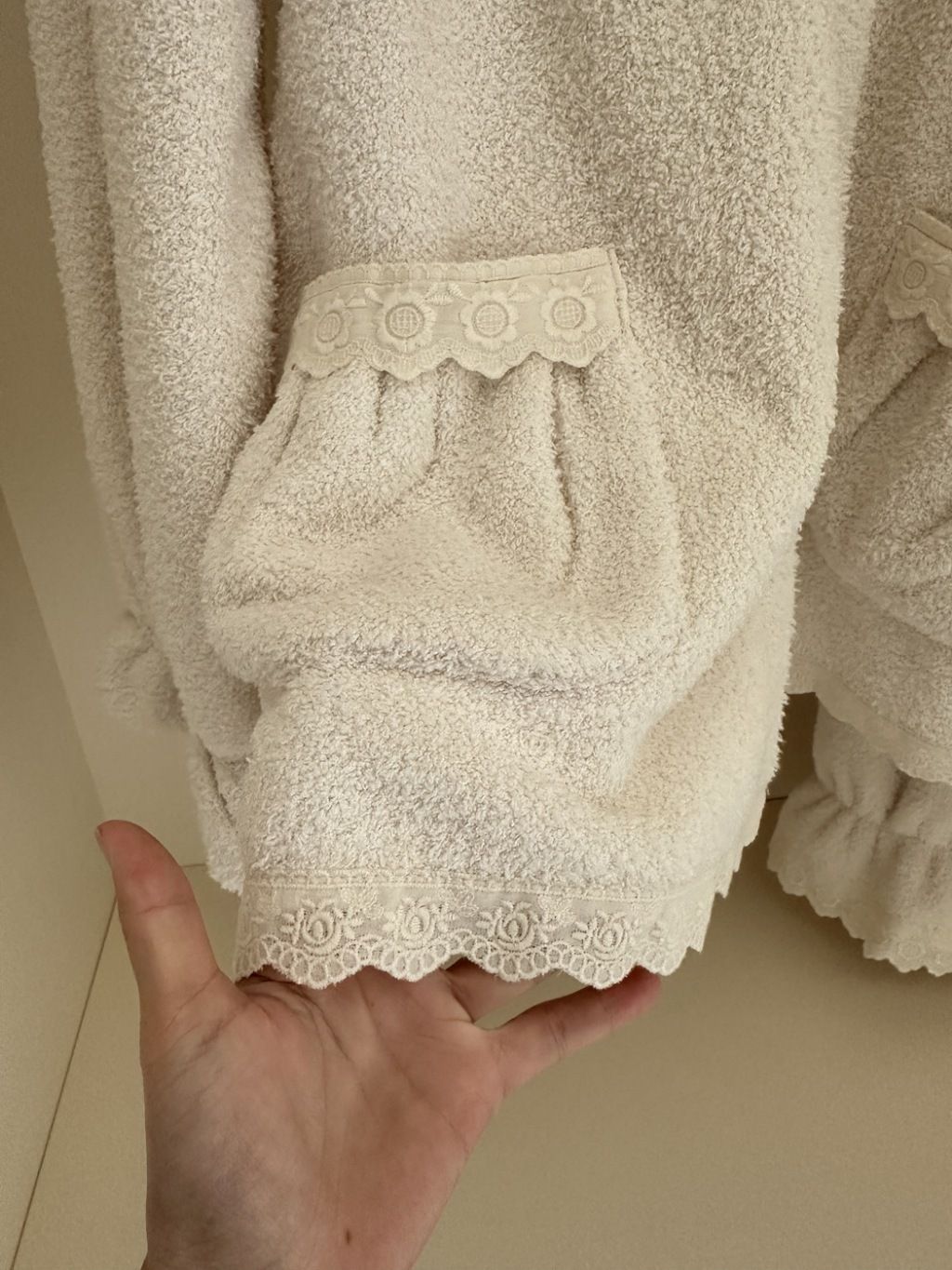 tw-11134207-81ztp-mg63e3d4934a82