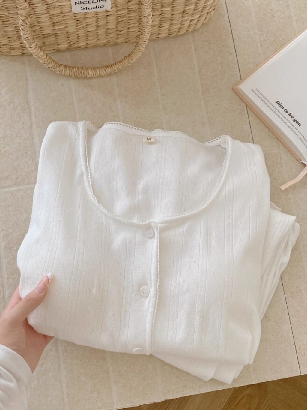 tw-11134207-81ztc-mg644hmtndak13