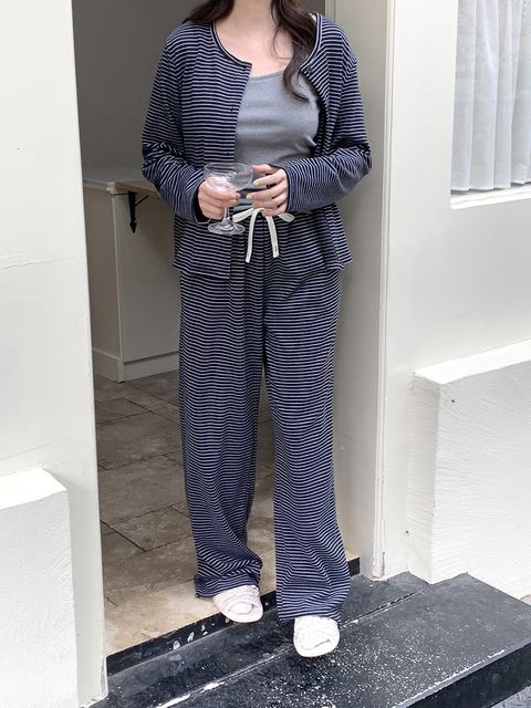 tw-11134207-81ztn-mghqy9xfvevga4