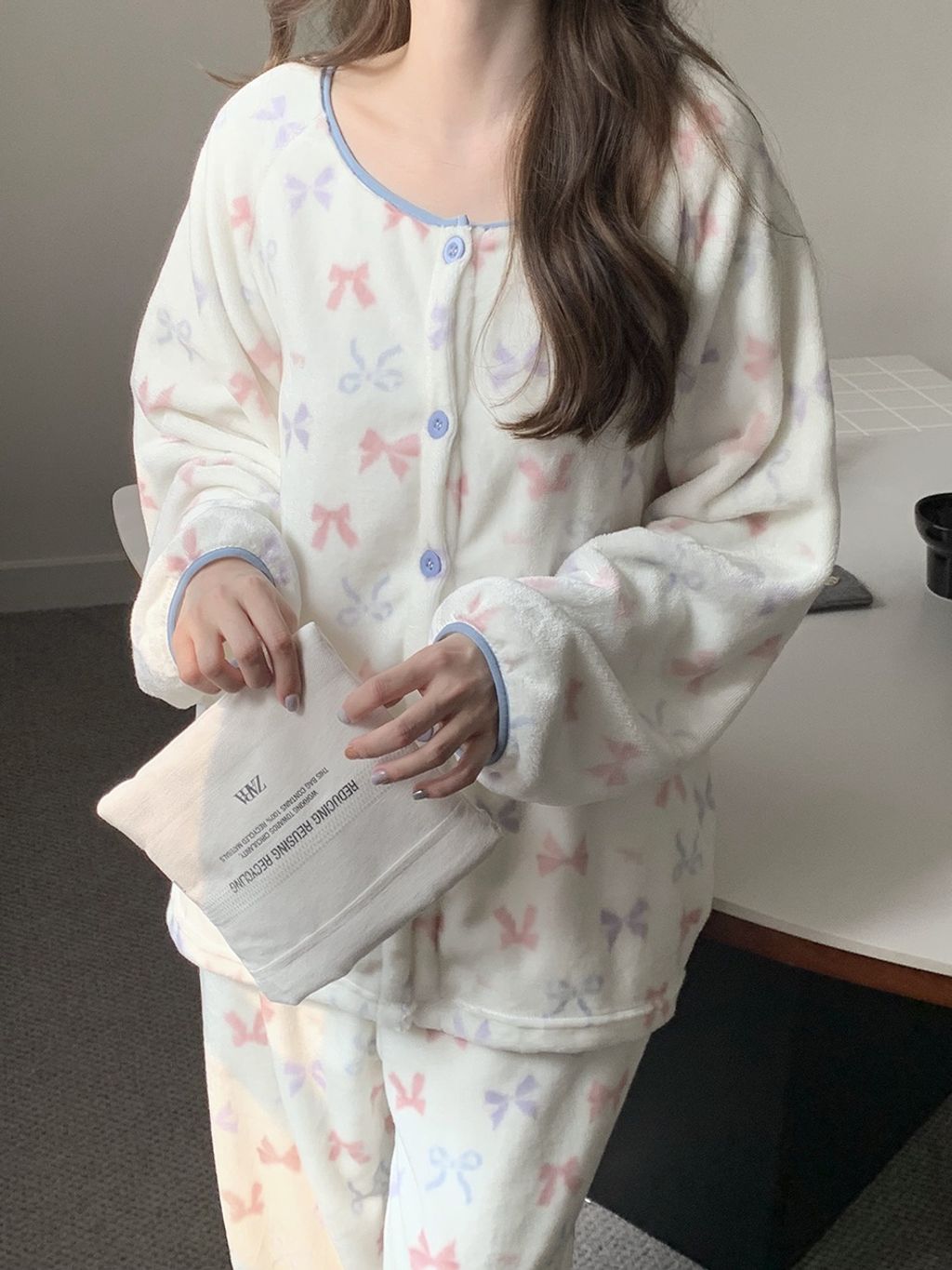 tw-11134207-81zte-mghs9jx96qdl45