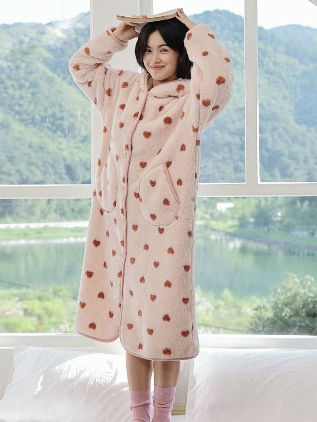 tw-11134207-81ztq-mgm2r248hlovab