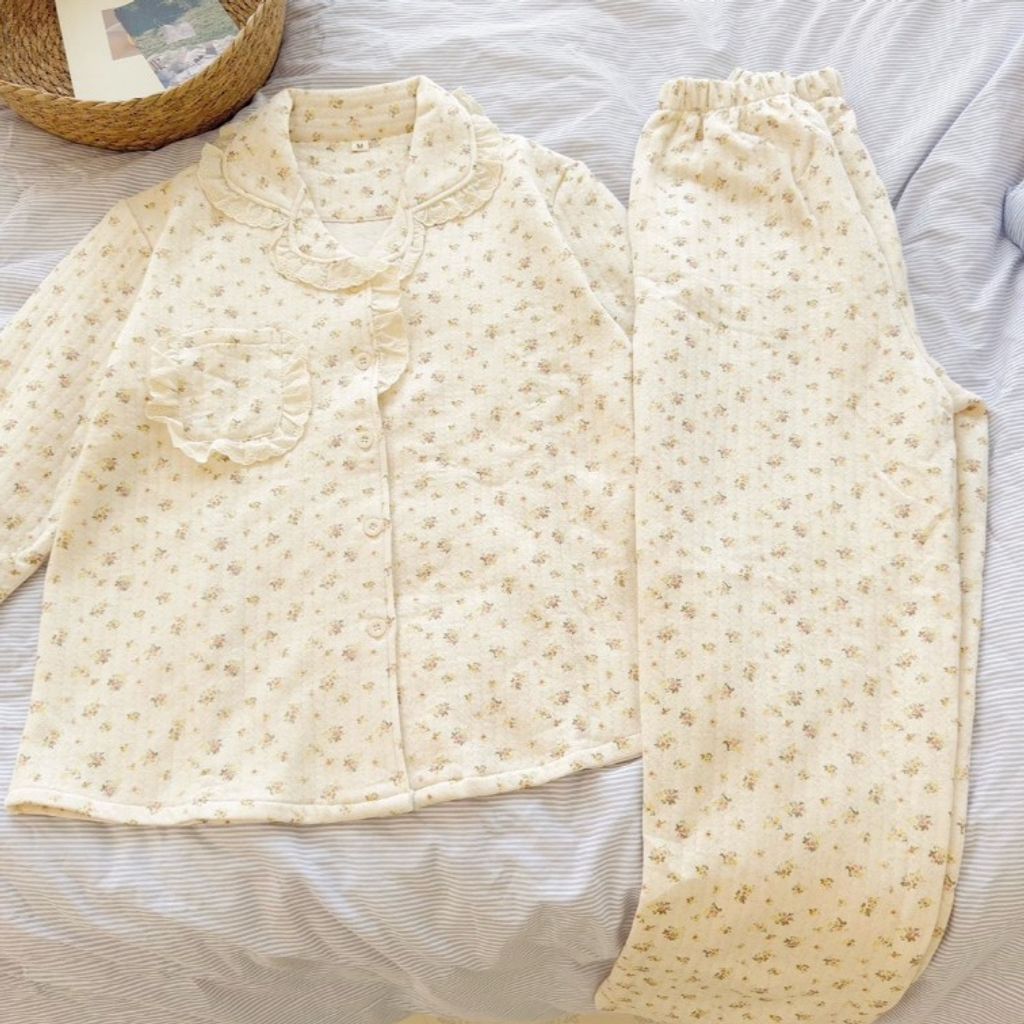 tw-11134207-81ztf-mgol2246xrm1a8