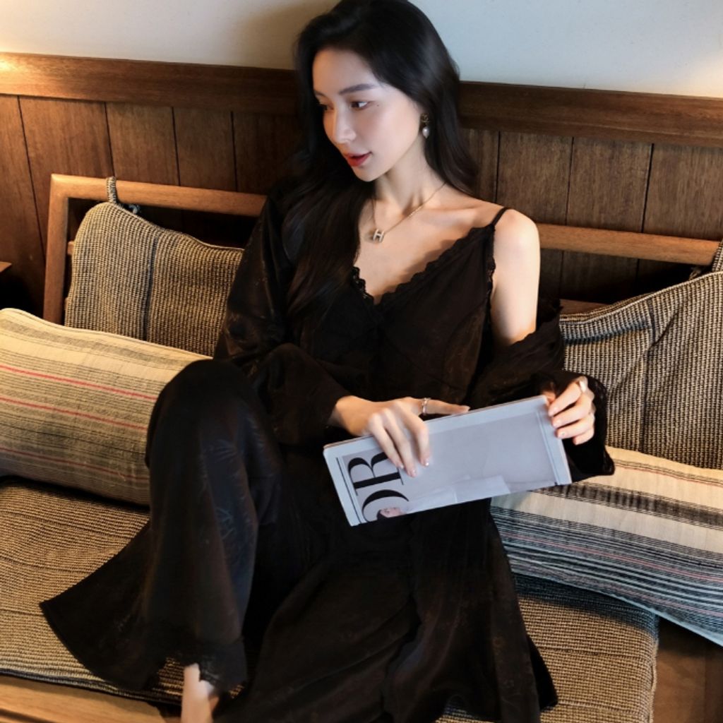 tw-11134207-81ztc-mgomtv5d91c835