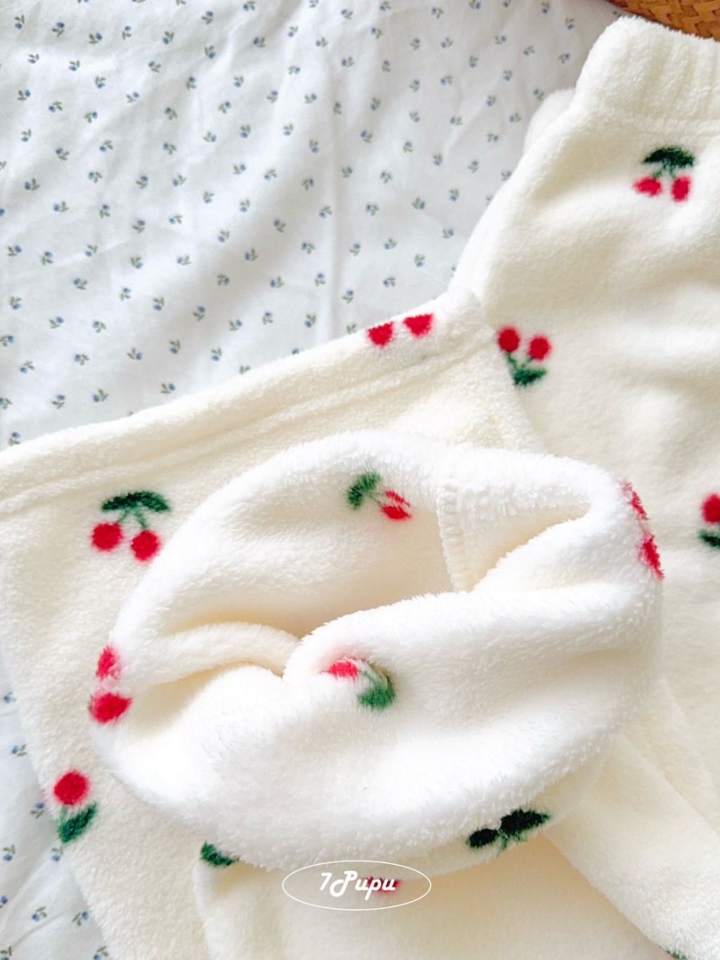 tw-11134207-81ztd-mgosqn7u2g3tb3