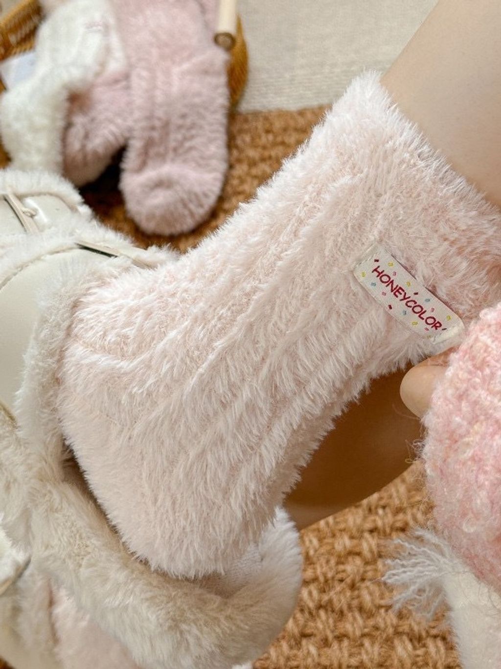 tw-11134207-81ztp-mgqe7ths6z9l84