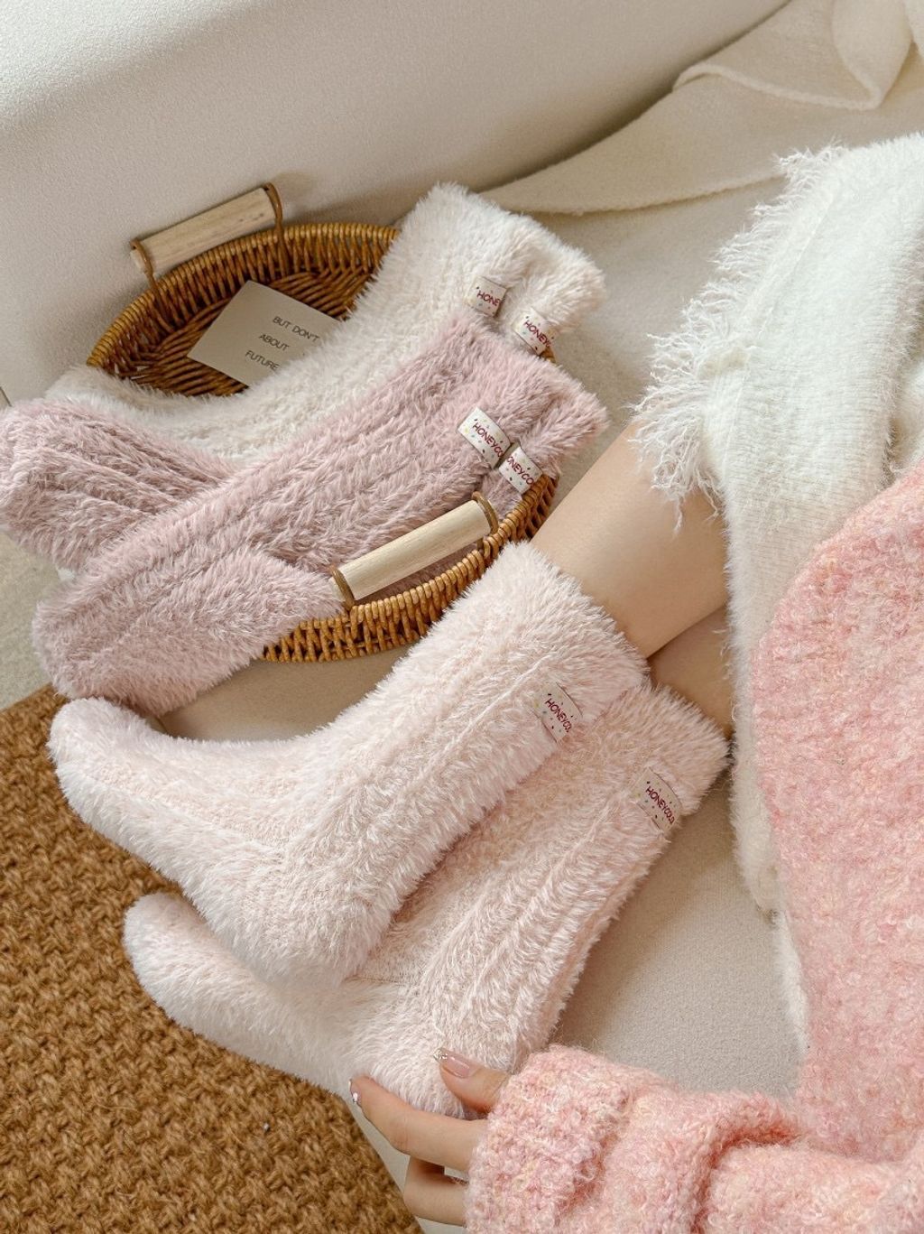 tw-11134207-81ztl-mgqe7y4e6q6j15