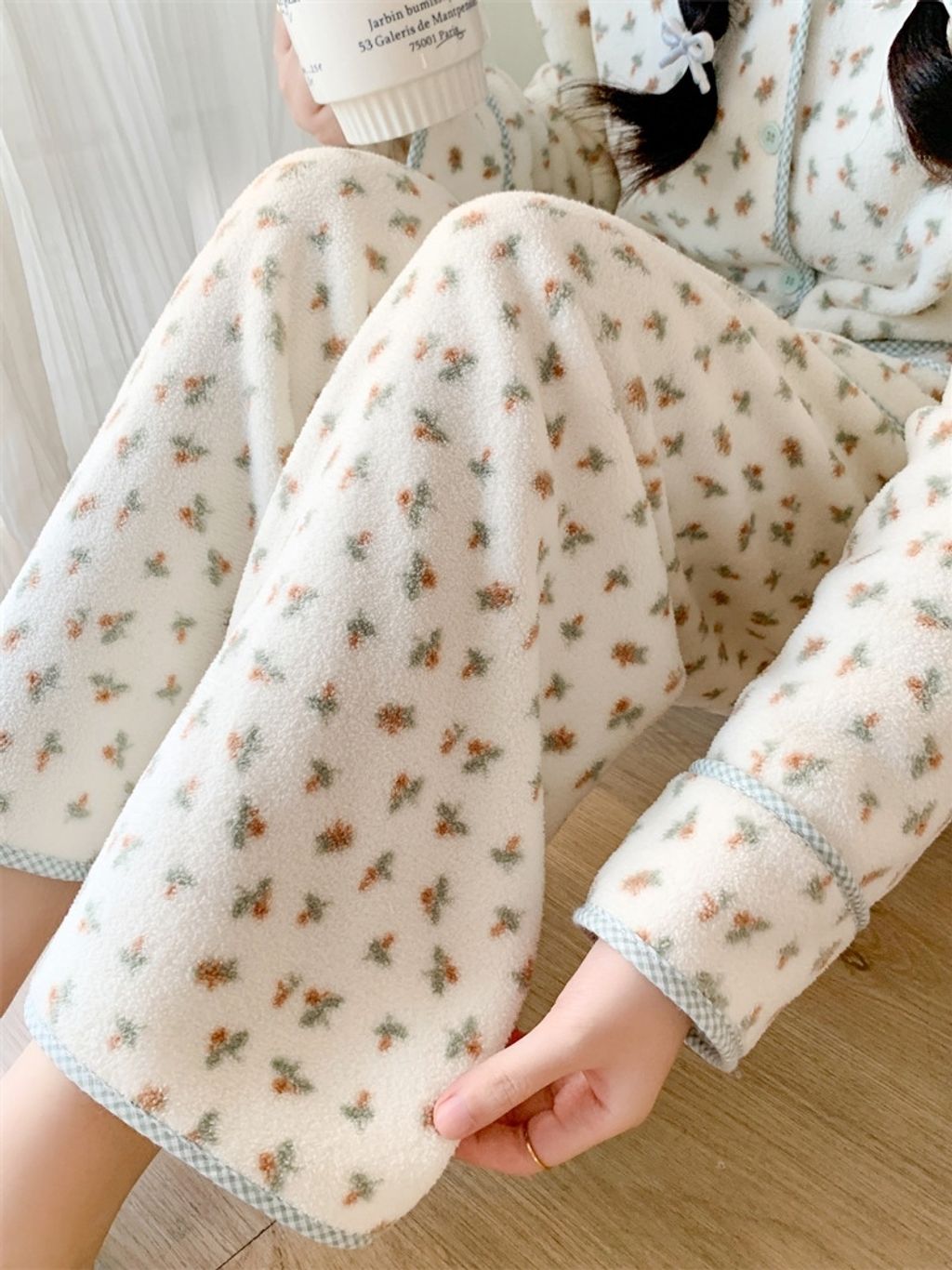 tw-11134207-81ztj-mgxf14usuhhrf4