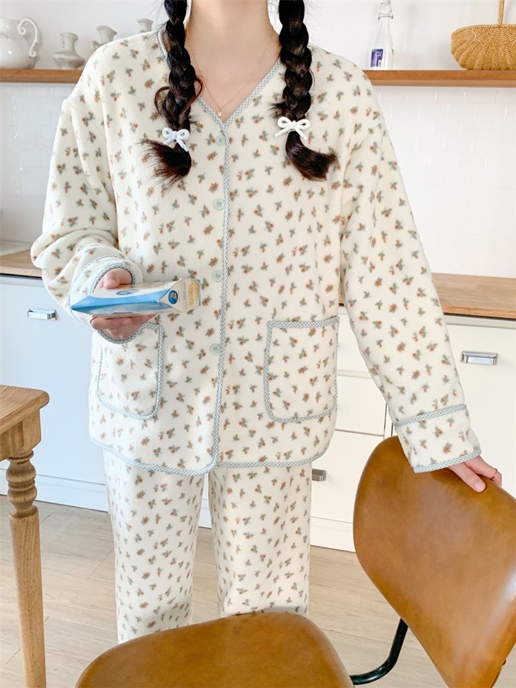 tw-11134207-81zth-mgxf14ust2x444