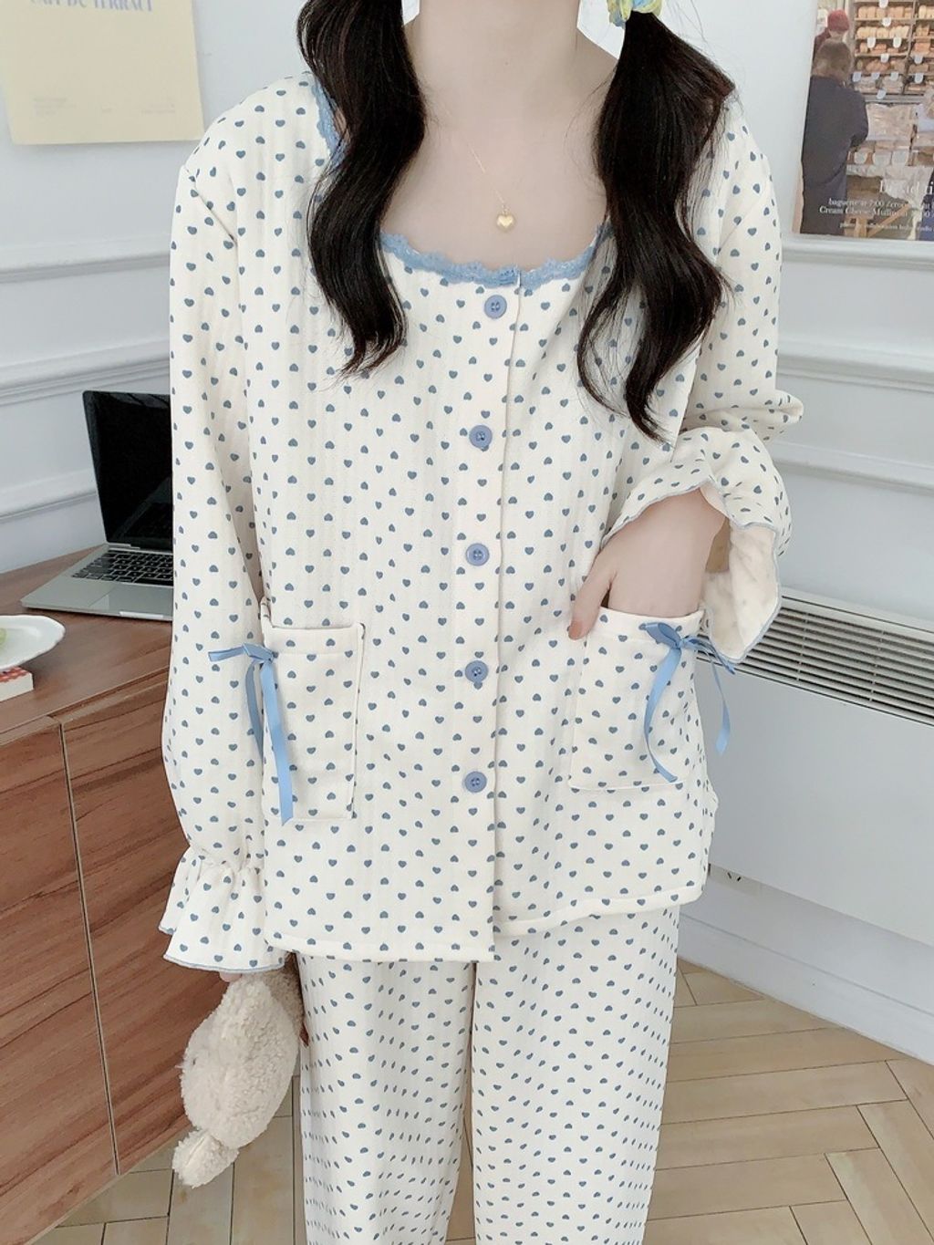 tw-11134207-81ztg-mgxgeelii3gr08