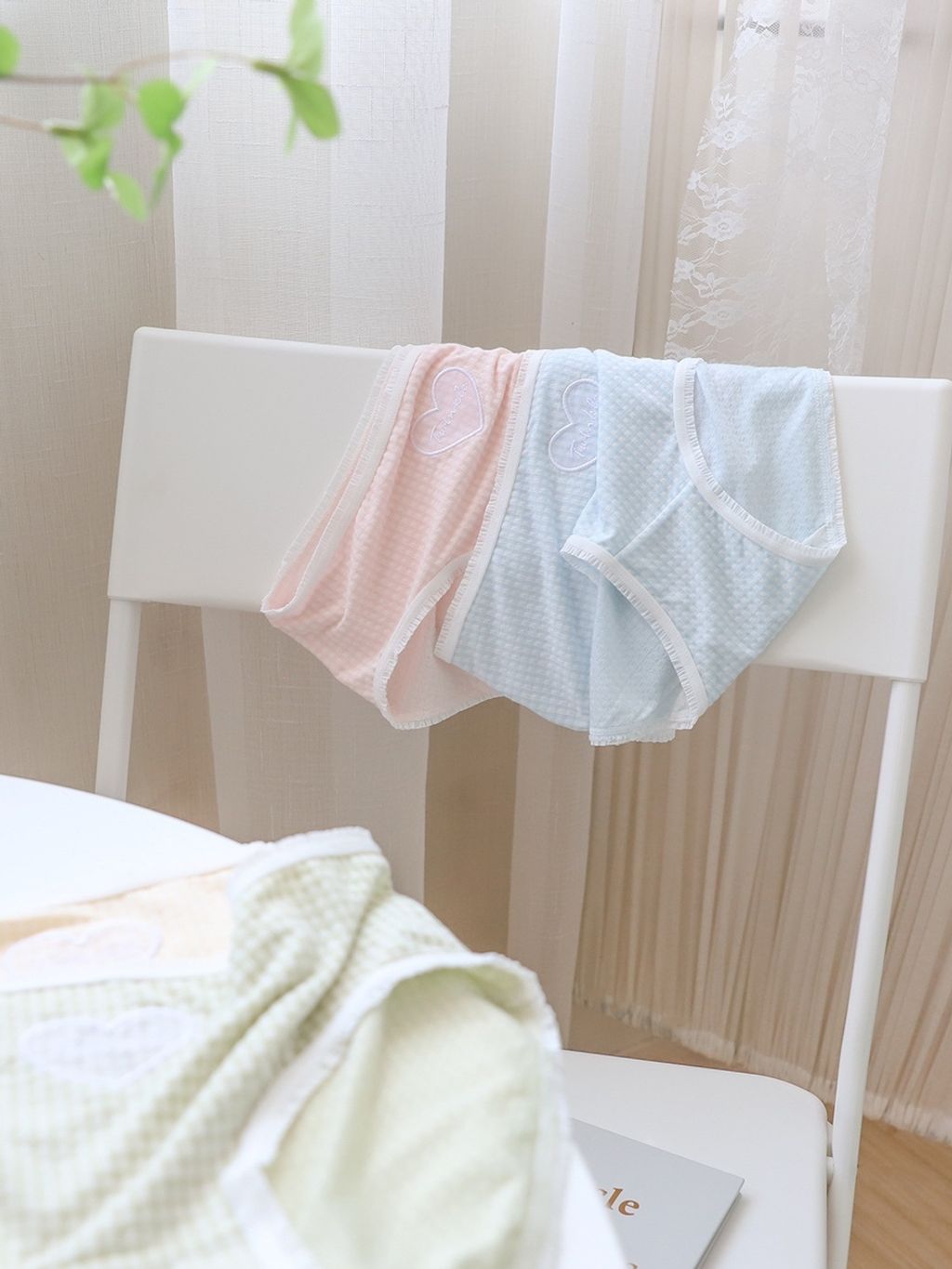 tw-11134207-7rbkb-m81za71ollgn11