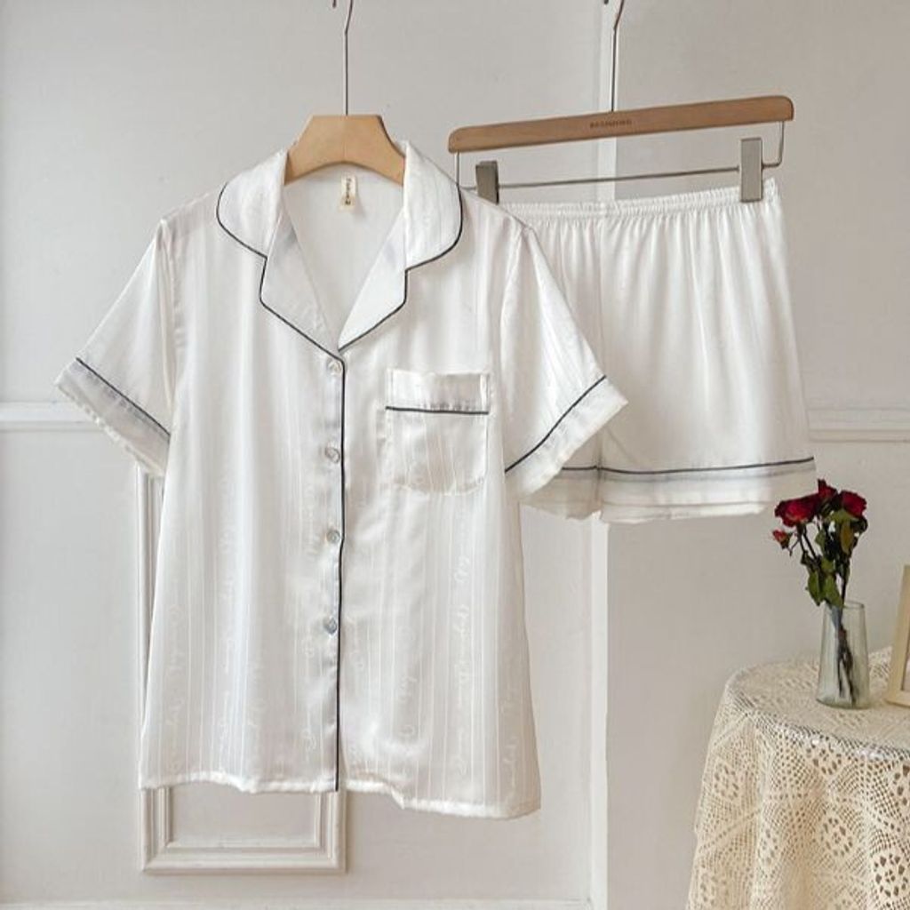 sg-11134201-824g7-me9ns23h1tdwbe