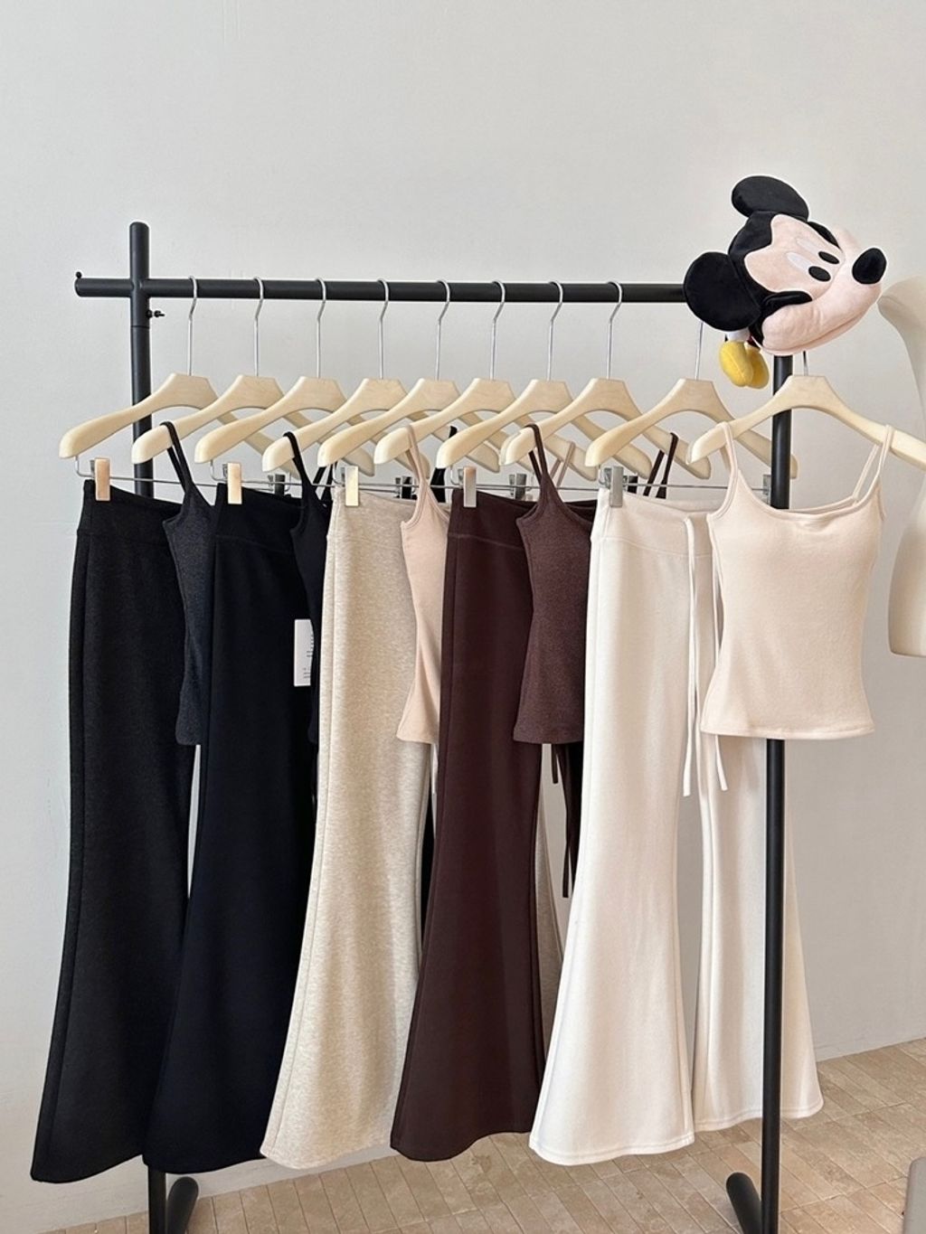 tw-11134207-81ztj-mh0ey5q65bm672