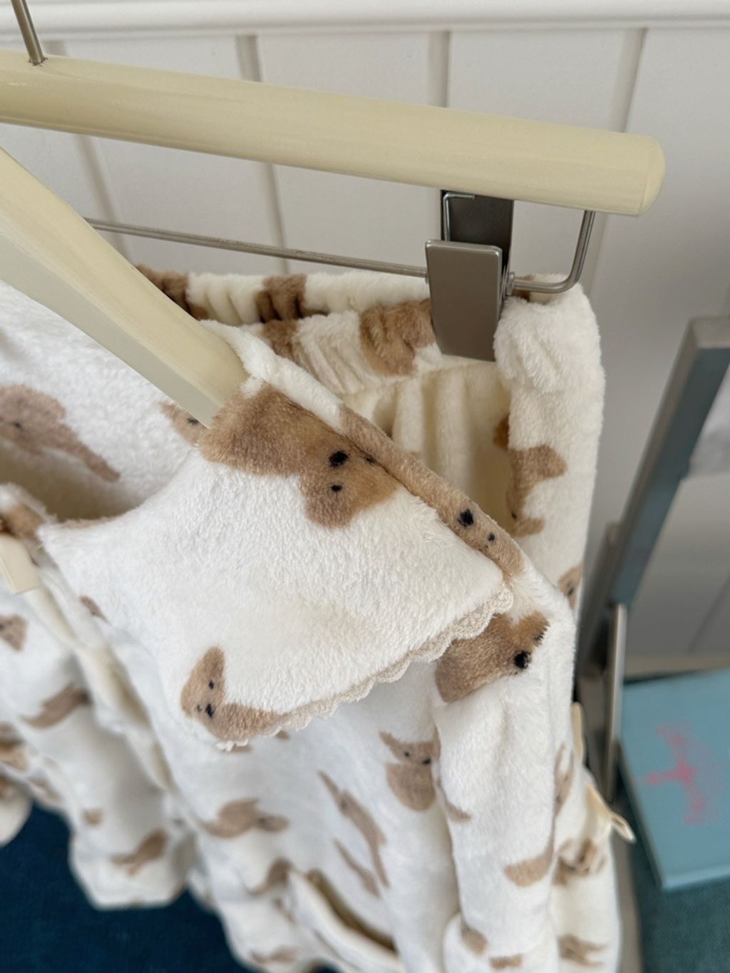 tw-11134207-81ztc-mh1r3qmf2znxfb