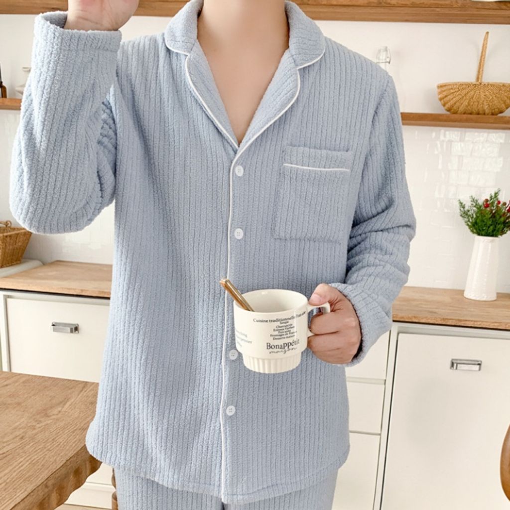 tw-11134207-81ztl-mh4gmmnzk8p846