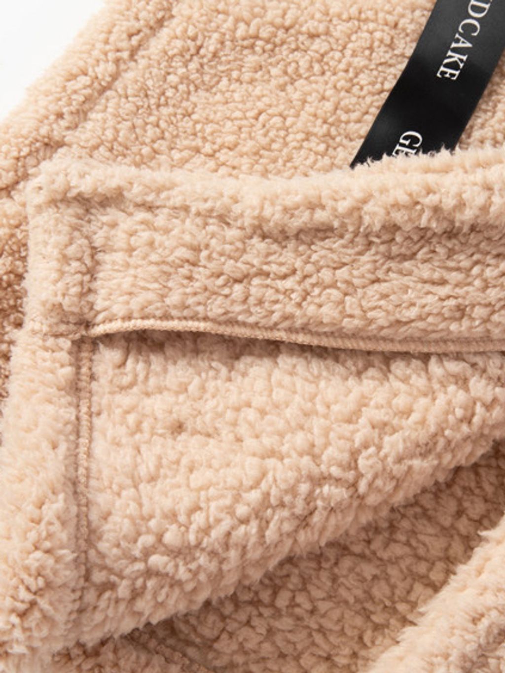 tw-11134207-81ztg-mh4i0zsyiya046