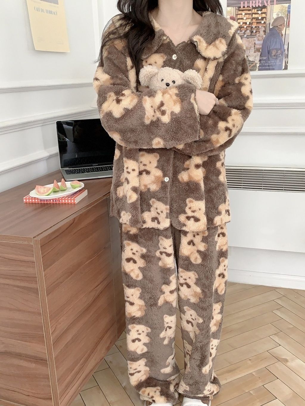 tw-11134207-81ztl-mh5yobgk7pc88c