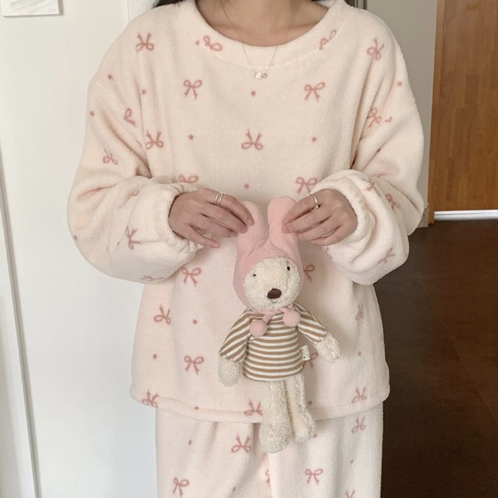 tw-11134207-81ztm-mh4jeg1rgop8eb