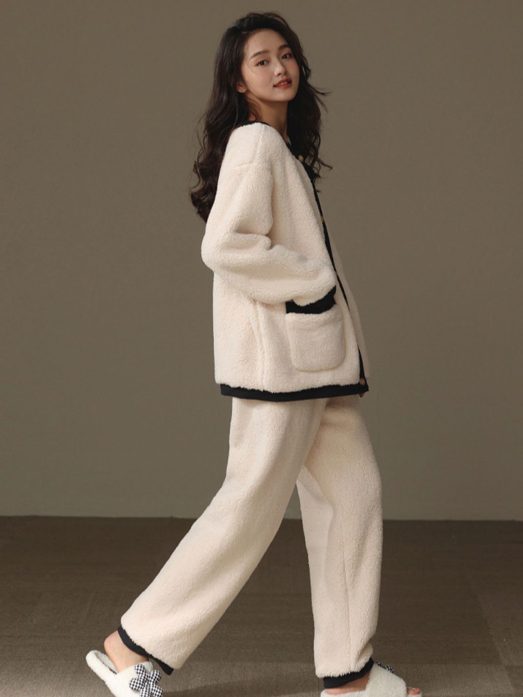 tw-11134207-81ztm-mhk24xp11uyrf4