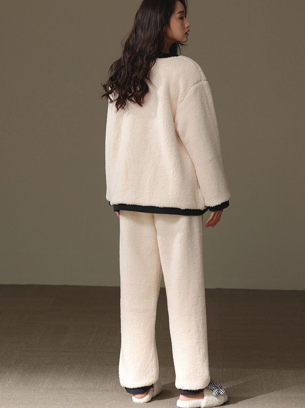 tw-11134207-81ztg-mhk264h7dzibe9