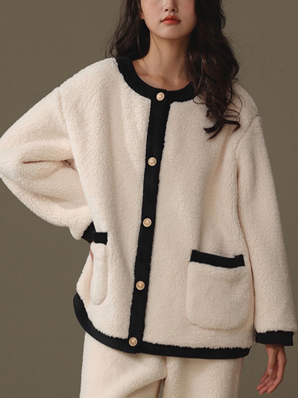 tw-11134207-81zth-mhk24sc1z2f56b