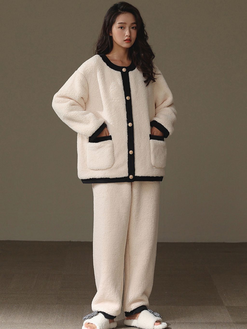 tw-11134207-81zth-mhk26a11kikie5