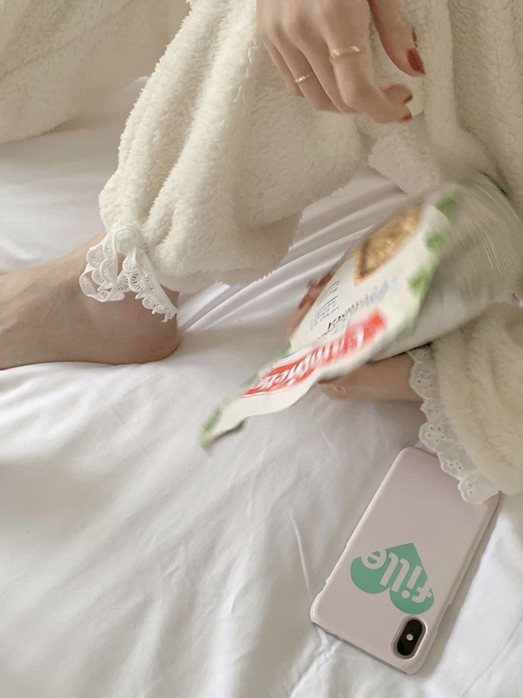 tw-11134207-81ztk-mhkearlzfzeq9b